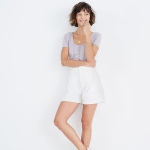Madewell Denim Pleated Shorts in Tile White size 8